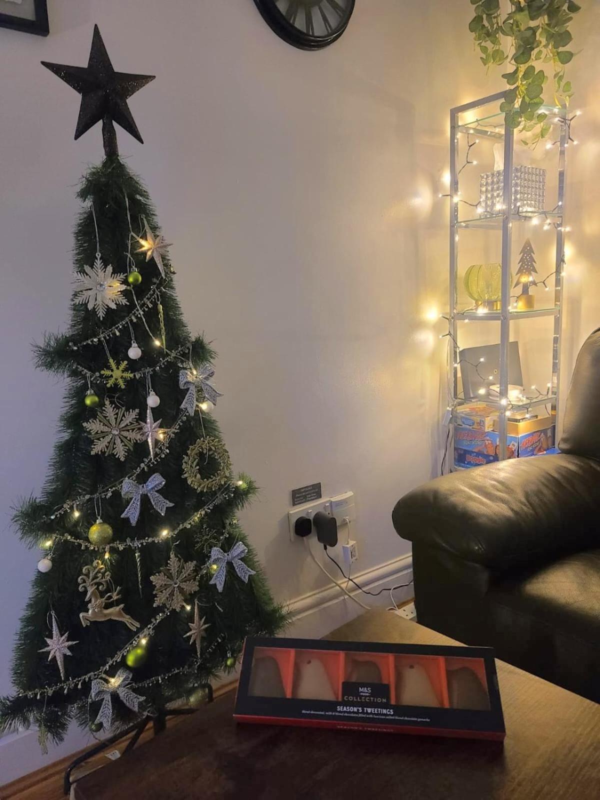 Vale View Apartment, Prestatyn, North Wales - A Stylish, Dog-Friendly Holiday Let Just A 5 Min Walk To Beach & Town! Экстерьер фото